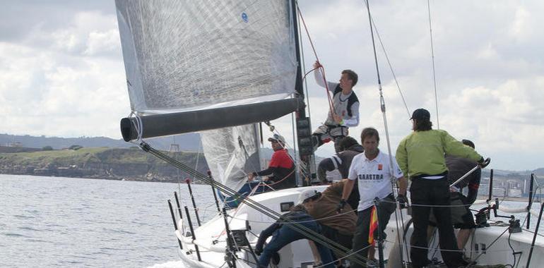 Nueva edición este fin de semana del Trofeo Villa de Gijón de Cruceros