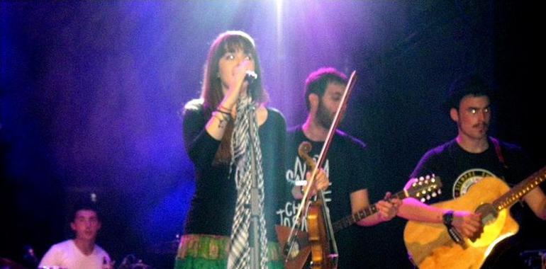 #Alienda #Folk gana el primer Certamen Musical de la Universidad de Oviedo