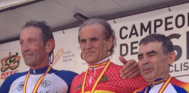 #Ciclismo #Asturiano:Un oro, dos platas y un bronce en el CTO. de España junior-máster