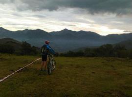 El ciclismo asturiano se volcó en la travesía #Cordillera Cantábrica #BTT de Aller