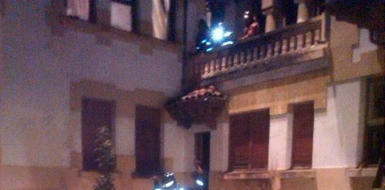 #Sucesos Arde un palacio en Lugones (Siero)