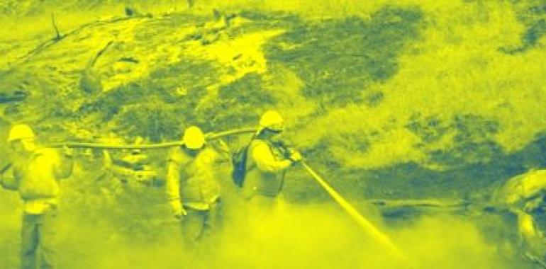 Brigadistas asturianos contra incendios forestales harán huelga por su reconocimiento laboral