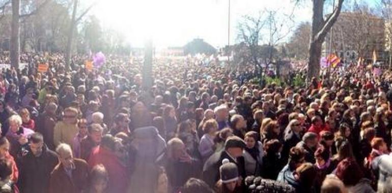 UGT Asturias llama a la movilización de hoy en defensa del derecho a decidir