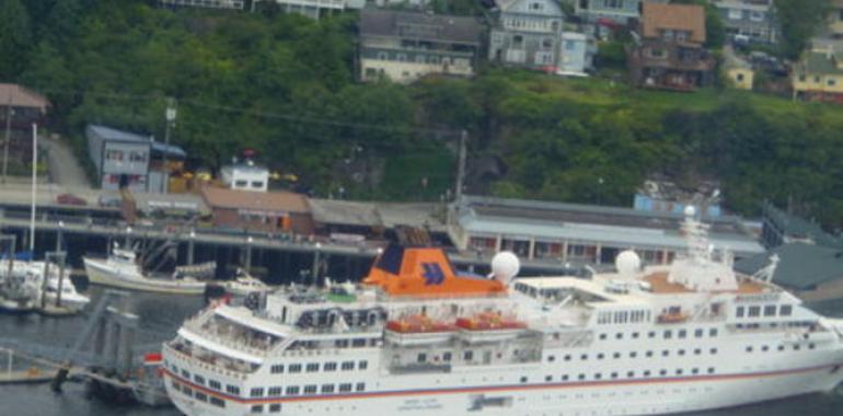 El crucero Hanseatic atracará el lunes en Gijón