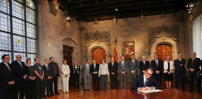 Gobierno catalán desiste del referendo secesionista 