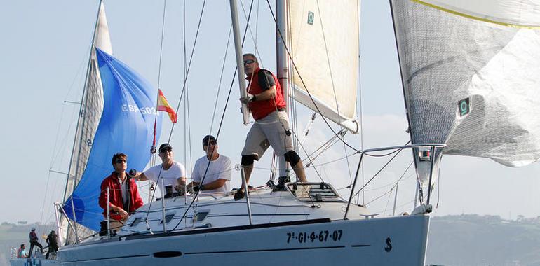 Nueva jornada del Trofeo de Otoño y vela ligera RCAR