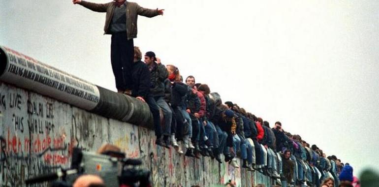 El mundo recuerda los 25 años de la caída del Muro de Berlín  