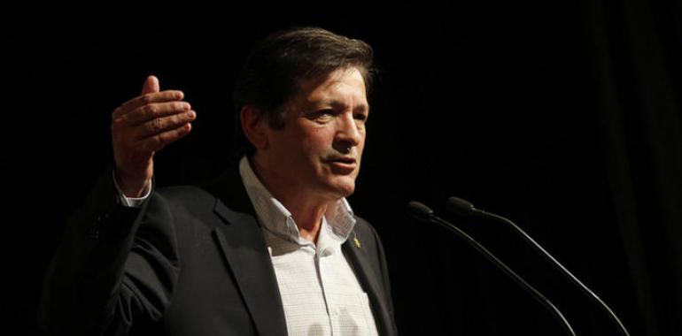 Fernández pide apoyo de las clases medias para cambiar "sin romper equilibrios básicos"