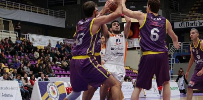 El UF Baloncesto Oviedo cayó 67-65 ante el Mywigo Valladolid