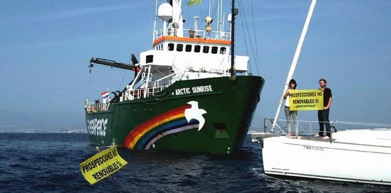 El Gobierno acentúa la represión y arresta el Arctic Sunrise en Lanzarote