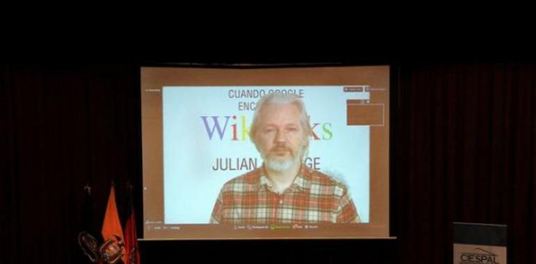 #Assange insta a Suramérica a crear sus propios buscadores y #redes en #internet 