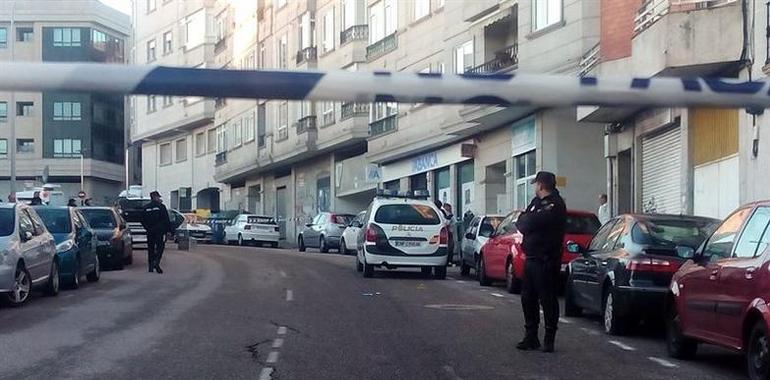 El subinspector firíul vienres nun atracu en Vigo ta consciente y alienda por sí mesmu