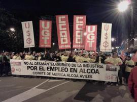 Decenas de miles de gargantas claman en #Avilés contra el #cierre de #Alcoa