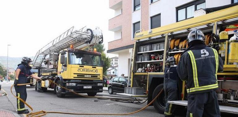 #FORO ve insostenible la situación actual en los parques de Bomberos asturianos