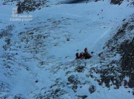 Rescatan un #montañero #herido en Maraña (León)