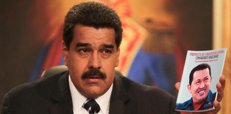 Maduro anuncia un plan de recuperación económica en cuatro años