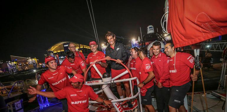 #Rafa #Nadal en Abu Dhabi para apoyar al equipo español en la Volvo Ocean Race