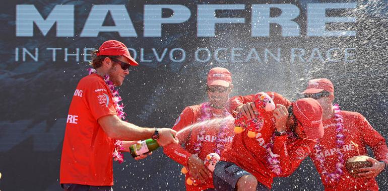 Fotos de la llegada de MAPFRE a Sanya, final de la etapa 3 de la Volvo Ocean Race 