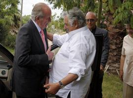 Mujica recibió a Juan Carlos de Borbón en su chacra  