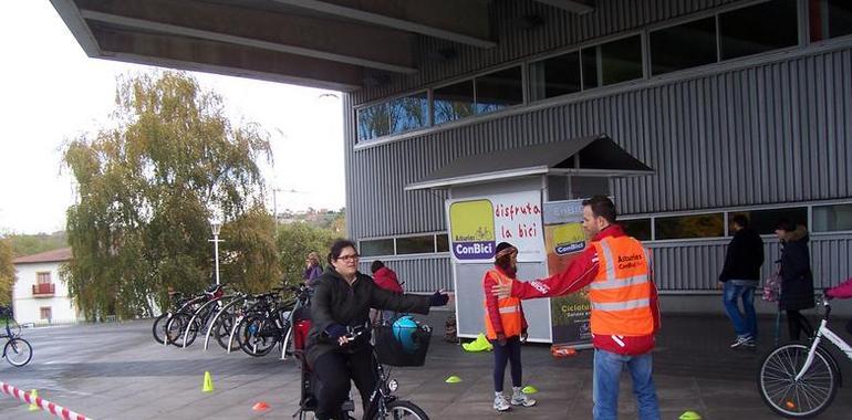 La Biciescuela en la calle para aprender a circular de manera segura 