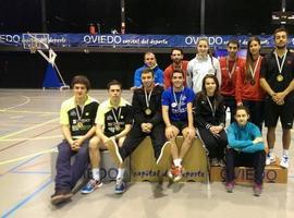 Badminton Oviedo arrasa en los campeonatos de asturias y suma 6 medallas en Tordesillas