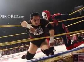 Fallece luchador Hijo del Perro Aguayo en combate contra Rey Mysterio en México  