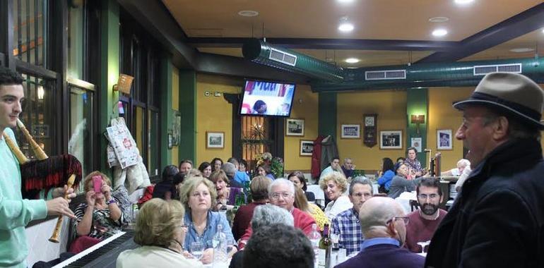 El Bulevar de la Sidra acoge hoy las actuaciones del certamen Cantares de Chigre