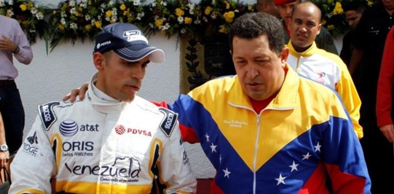 Chávez destaca éxito del piloto venezolano Pastor Maldonado 