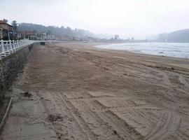 La Playa de Santa Marina acoge la carreras de caballos ‘Playa de Ribadesella’