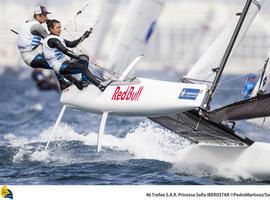 Onán Barreiros y Juan Curbelo pelearán por el bronce en la ‘medal race’ del Sofía IBEROSTAR 