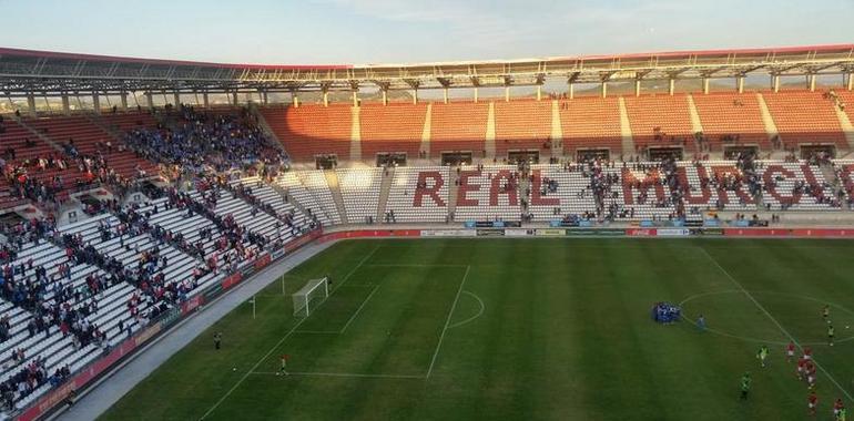 El Real Oviedo empató con el Murcia (0-0) en La Nueva Condomina