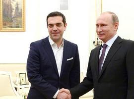 Primer toque a la UE de Grecia en su encuentro con Putin