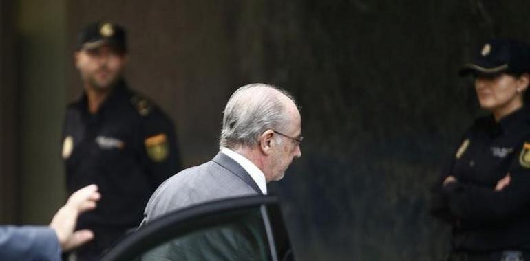 Rodrigo Rato, detenido por los agentes de Aduanas