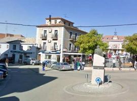 Una madre arroja por la ventana a sus dos hijos en Recas, Toledo