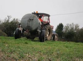 Hacienda levanta la presión fiscal a agricultores y ganaderos al reducir los módulos