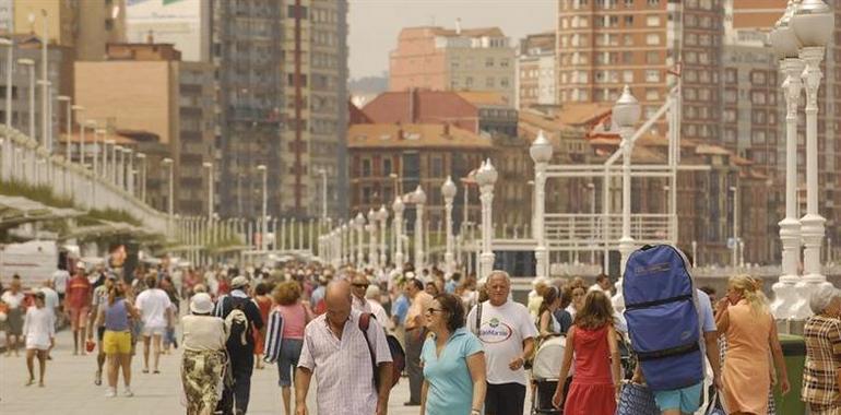 Asturias recibe un 17% más de turistas en el primer trimestre 2015