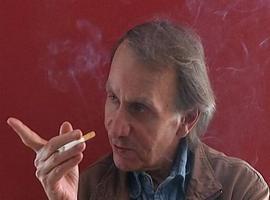 Houellebecq: "el corán nun ye tan peligrosu, sonlo los que dominen y tienen interpretaciones violentes"