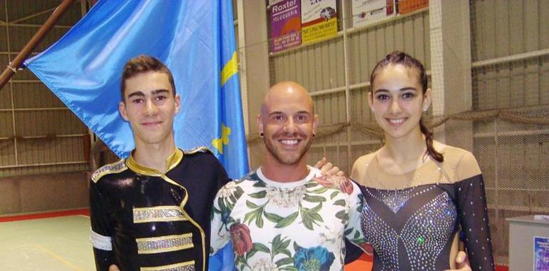 Los patinadores internacionales Paola García y Diego Vegas, en la Copa Alemana