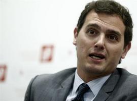 Albert Rivera propón a lAcademia de Televisión un debate a cuatro