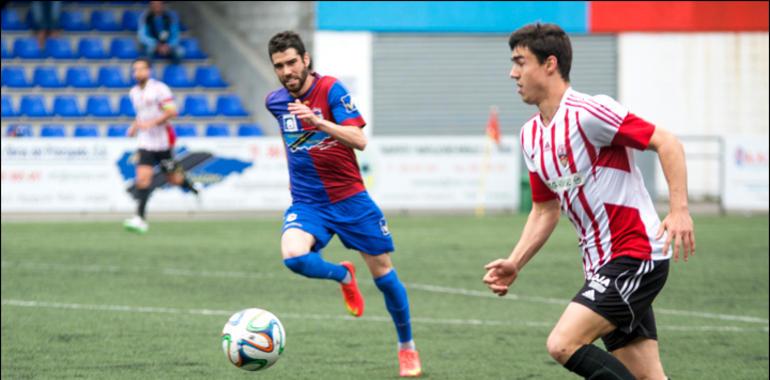 Marino y Langreo descienden a Tercera. Oviedo y Avilés jugarán Playoff