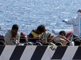 Europa acuerda ofensiva naval para combatir el tráfico de migrantes 