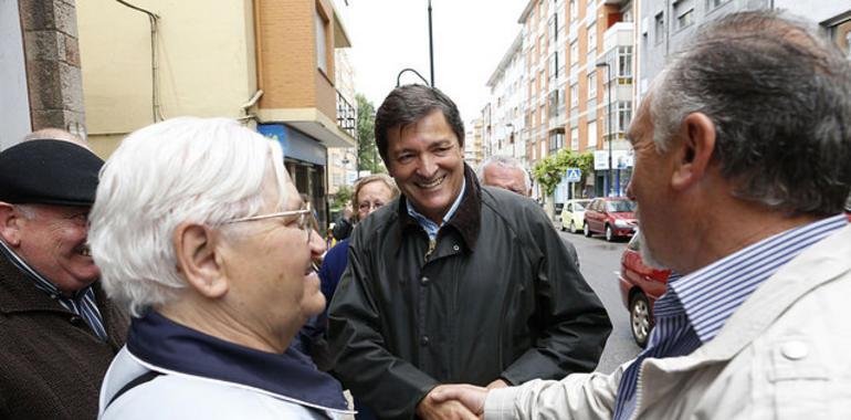 Javier Fernández ve vergonzoso que Rajoy hable ahora de defensa de la minería