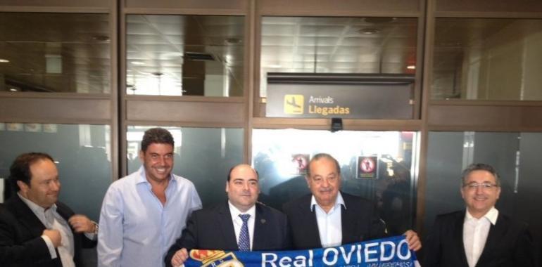 Carlos Slim aterriza en Asturias para apoyar al Real Oviedo el domingo