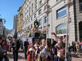 Procesión extraordinaria de San Francisco Javier en Oviedo 