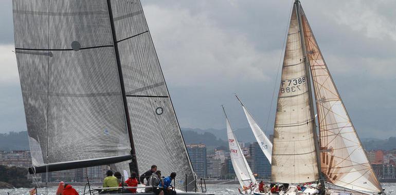 Este fin de semana, III Regata de la Real Asociación de Capitanes de Yate de Asturias