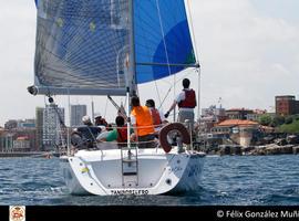 Gijón acogió la III Regata de la Real Asociación de Capitanes de Yate de Asturias