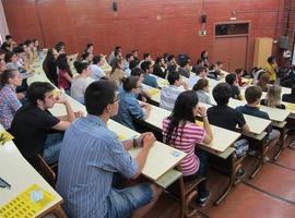 Cerca de 4.000 alumnos se enfrentan desde mañana a la PAU en la Universidad de Oviedo