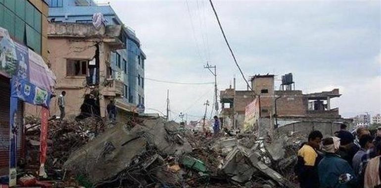 Avilés se vuelca con las víctimas del terremoto de Nepal