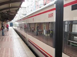 Oviedo, Gijón y Barcelona, destinos estrella de Renfe durante el mes de junio