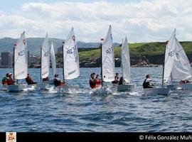 II Trofeo San Pedro de Vela Ligera este fin de semana en Gijón